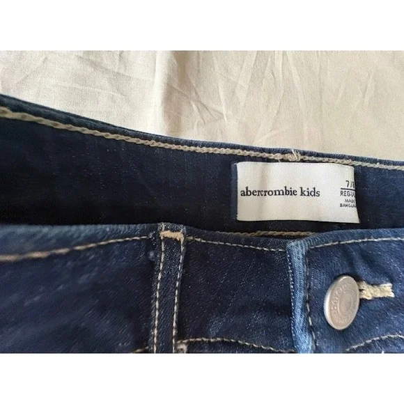 Abercrombie Kids Girl's Size 7/8 Denim Mini Skort Studded Blue Jeans Summer - Picture 4 of 10